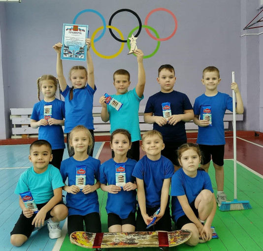 Участие в городских спортивных соревнованиях Участие в городских спортивных соревнованиях.